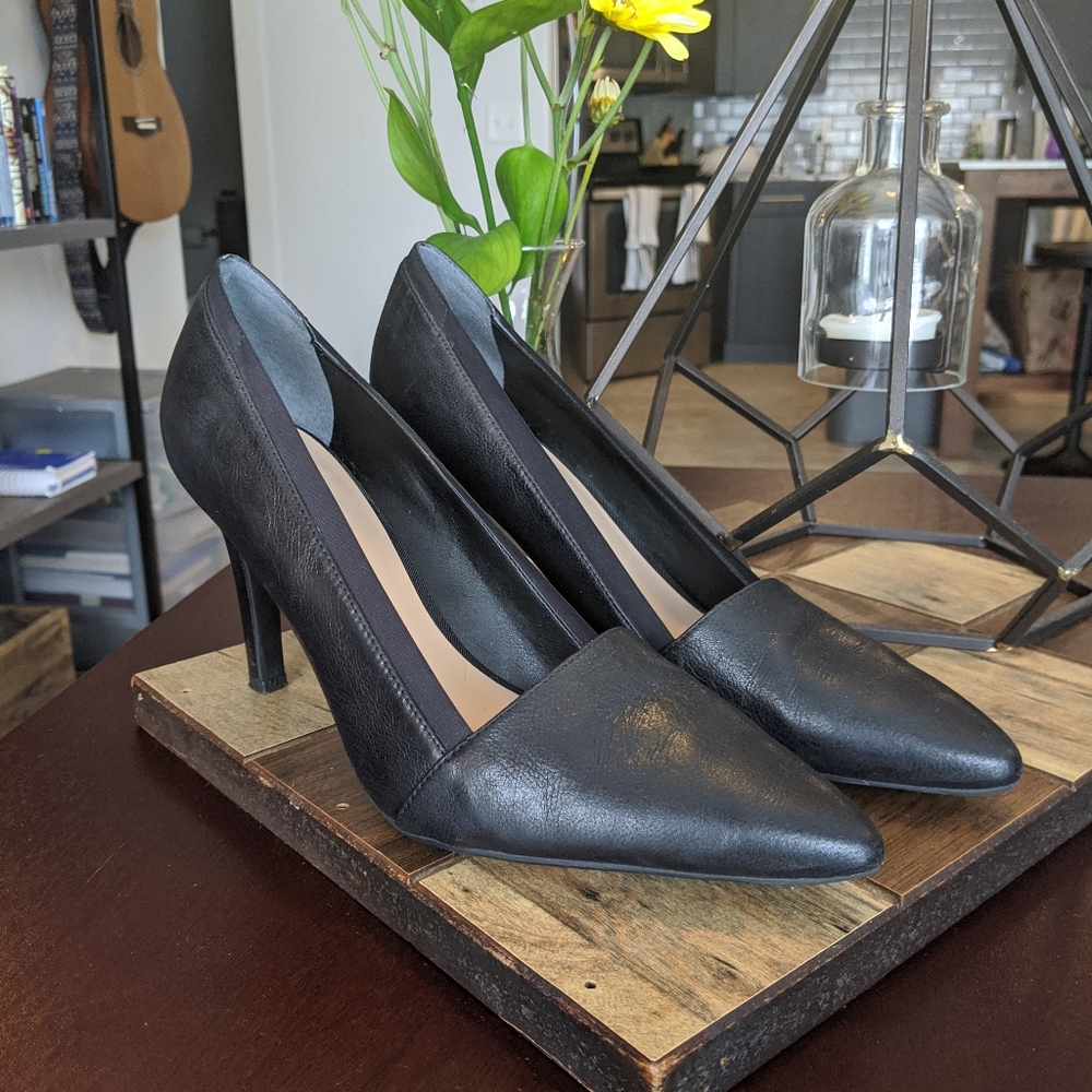 Franco Sarto Leather Pointy Toe Heels Black 8